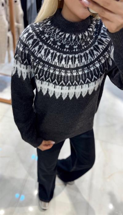 ANTRASİT İSKANDİNAV DESENLİ KAZAK