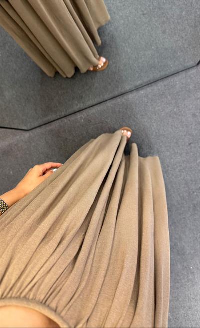 ASKILI ASTARLI GENİŞ KESİM RAHAT ELBİSE VİZON