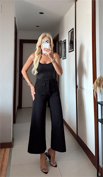 ASKILI SİYAH TAŞLI BODYSUİT