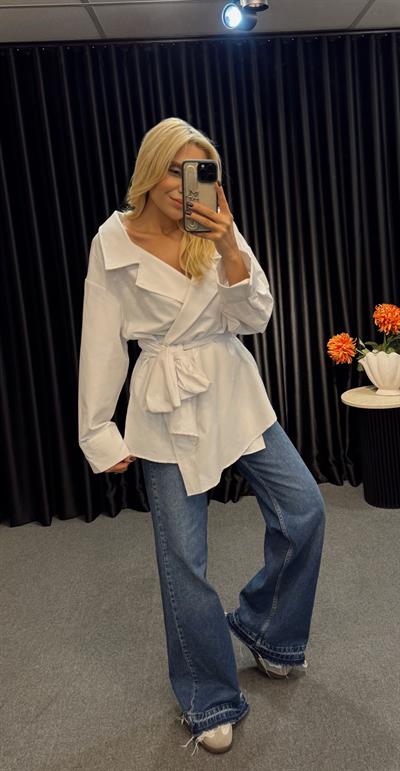 BAĞLAMA DETAYLI TASARIM OVERSİZE GÖMLEK BEYAZ