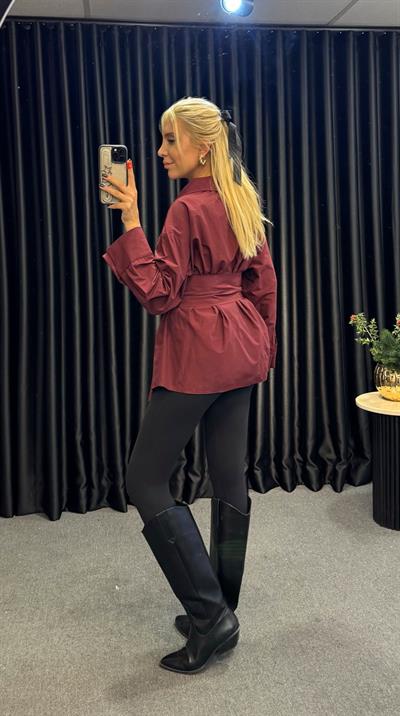 BAĞLAMA DETAYLI TASARIM OVERSİZE GÖMLEK BORDO