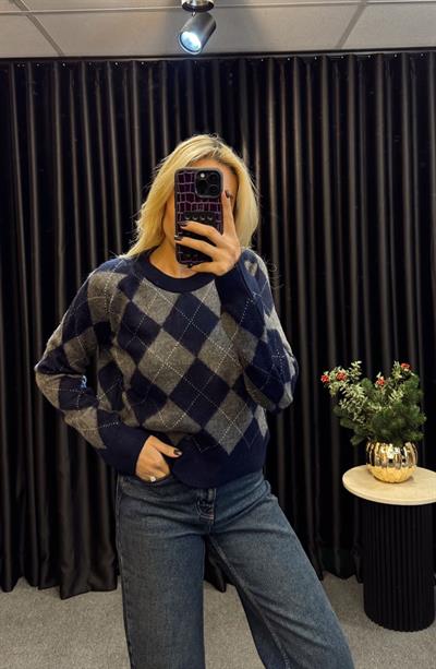 BAKLAVA DESEN KAZAK LACİVERT-ANTRASİT