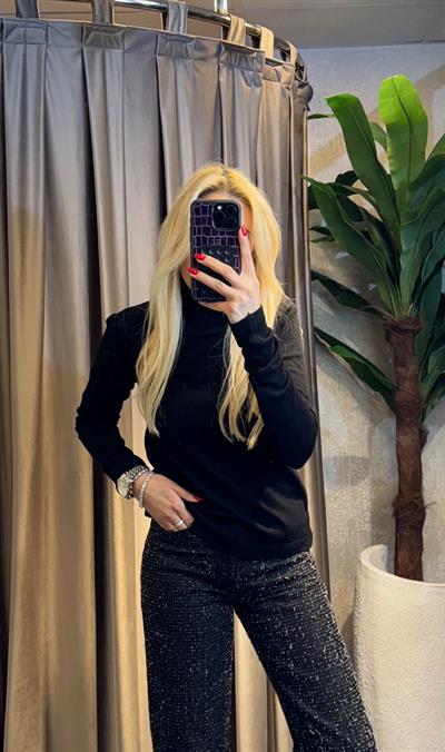 BALIKÇI YAKA TRİKO SİYAH