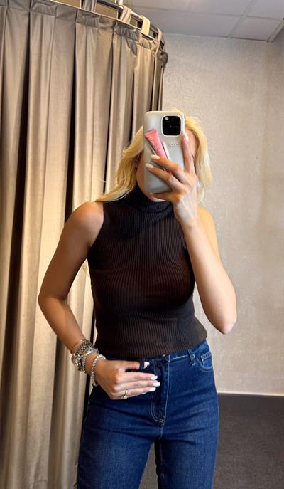 BALIKÇIYAKA KOLSUZ TRİKO KAHVE