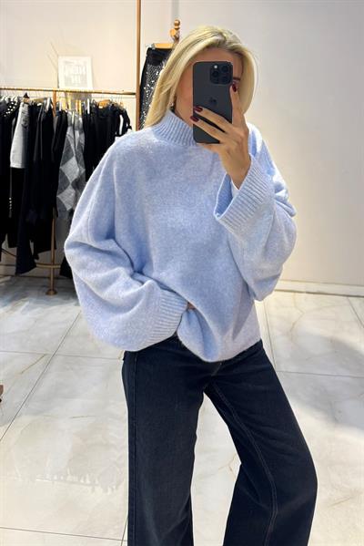 BEBE MAVİ BOĞAZLI YARASA KOL TRİKO KAZAK