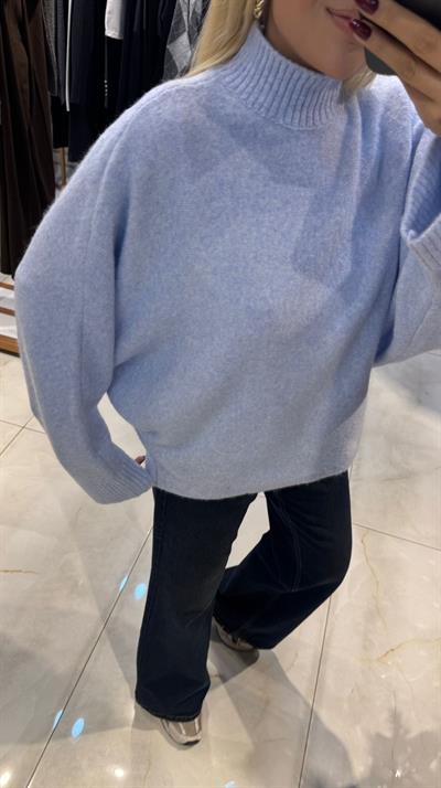 BEBE MAVİ BOĞAZLI YARASA KOL TRİKO KAZAK