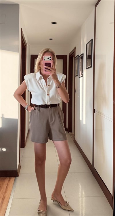 BEJ YÜKSEK BEL KEMERLİ ŞORT