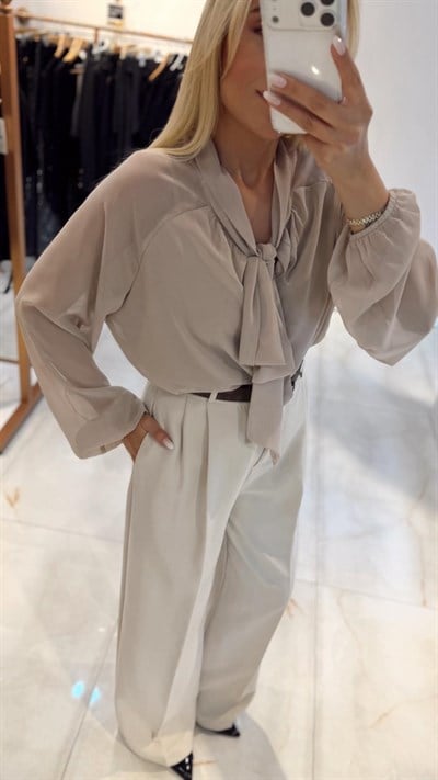 BEJ ŞİFON BAĞLAMA DETAYLI BLUZ