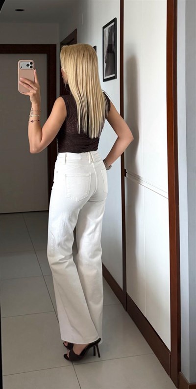 BEYAZ PUSH UP JEAN