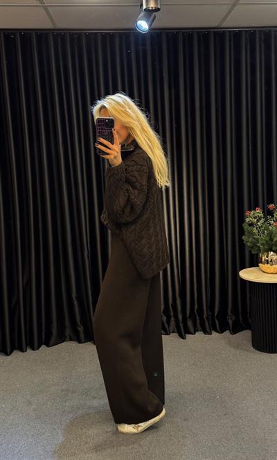 BOL PAÇA TRİKO PANTOLON KOYU KAHVE