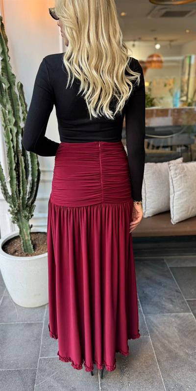 BORDO DRAPELİ YIRTMAÇLI TASARIM ETEK