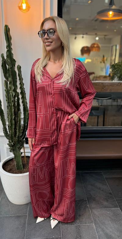 BORDO GEOMETRİK DESEN GÖMLEK PANTOLON TAKIM