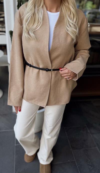 CAMEL KEMERLİ KAŞE DOKULU CEKET HIRKA