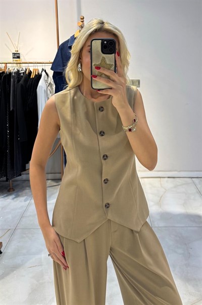 CAMEL MARKA MODEL ZR BELE OTURAN YELEK