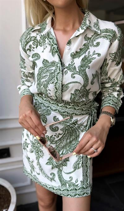 ÇİÇEK DESENLİ GÖMLEK ETEK TAKIM