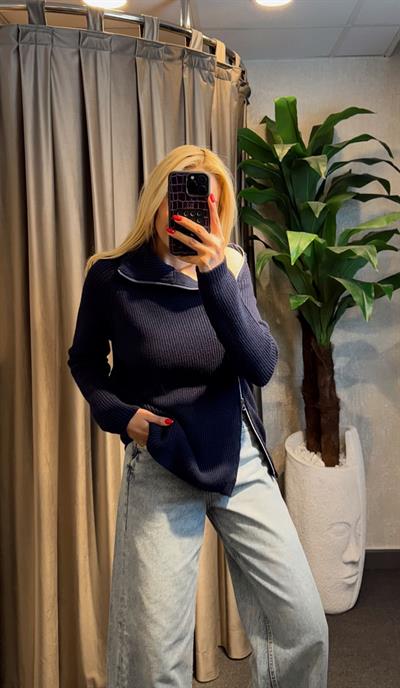 ÇİFT FERMUARLI BALIKÇI YAKA TASARIM TRİKO LACİVERT