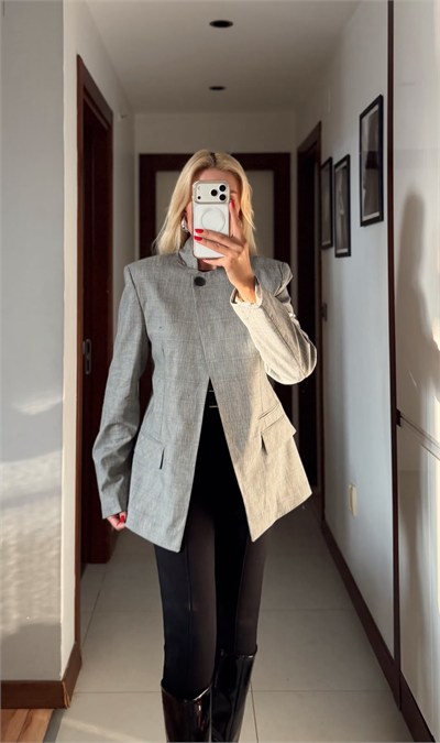 CORALİA GRİ EKOSE DİK YAKA DÜĞMELİ BLAZER CEKET