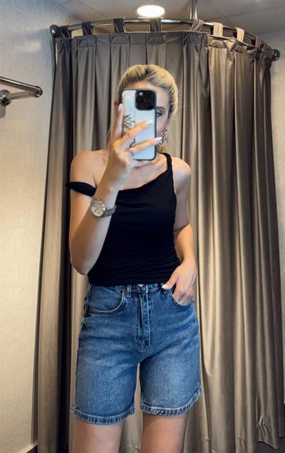 DİLVİN BÜKÜMLÜ ASKILI TOP SİYAH