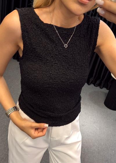 DİLVİN KAYIK YAKA DANTEL TOP SİYAH