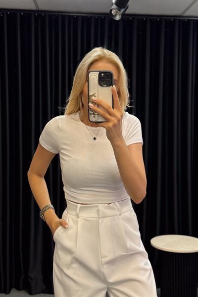 DİLVİN MODAL CROP BEYAZ
