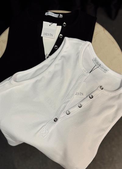 DİLVİN ÖNDEN DÜĞMELİ CROP TOP SİYAH