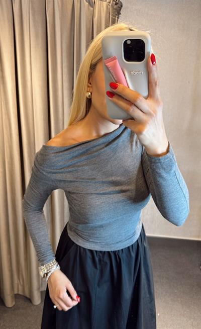 DÜŞÜK OMUZ BASİC BLUZ ANTRASİT