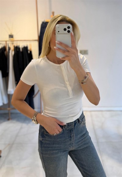 EKRU DİLVİN ÇITÇIT DÜĞMELİ KISA KOLLU BLUZ