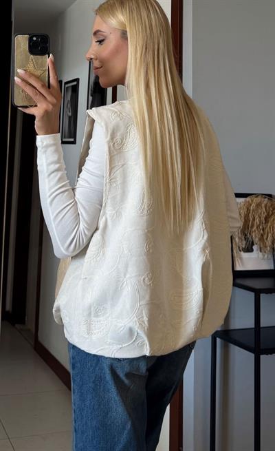 EKRU NAKIŞ DETAYLI BOMBER YELEK