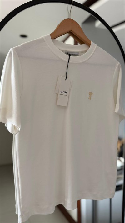 EKRU ORJ MARKA GOLD METAL KALP LOGOLU TSHİRT