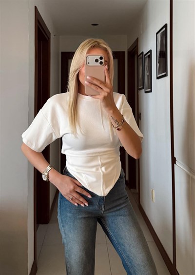 EKRU VEREVLİ ARKADAN BAĞLAMALI BLUZ