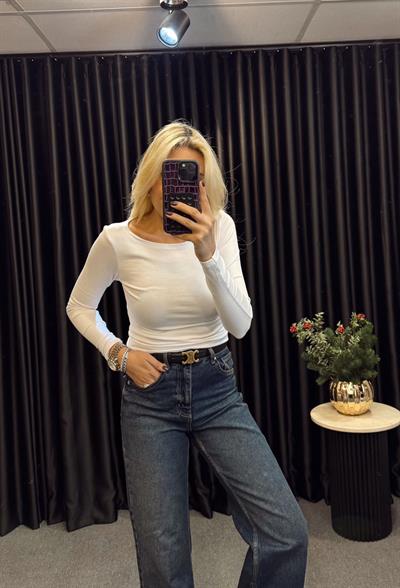 GENİŞ YAKA BODY BEYAZ