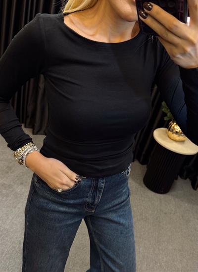 GENİŞ YAKA BODY SİYAH