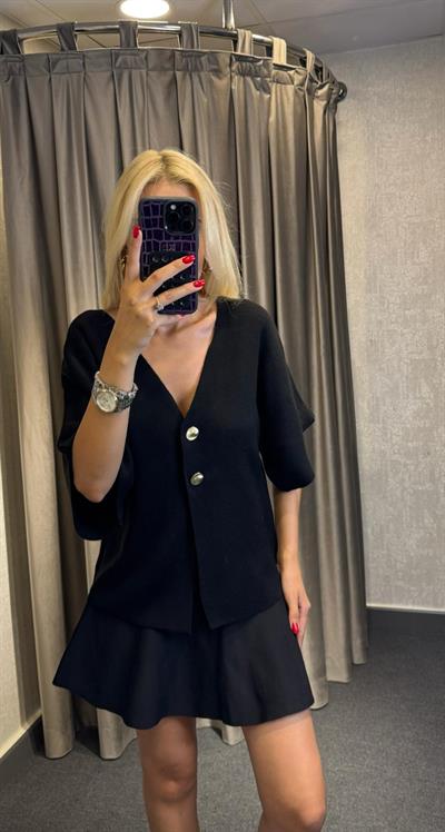 GOLD DÜĞMELİ HIRKA SİYAH