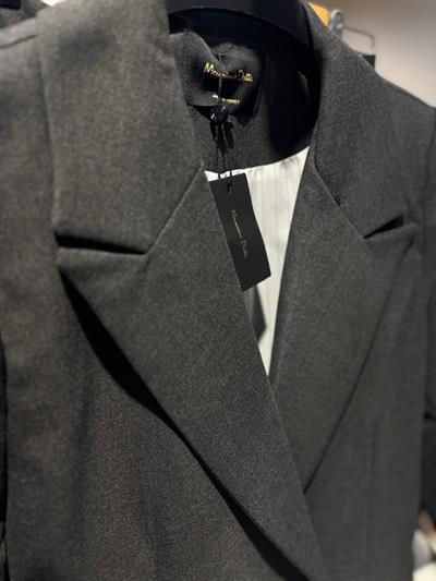 GRİ ORJ MARKA MASSİ VATKALI İÇİ ÇİZGİLİ BLAZER