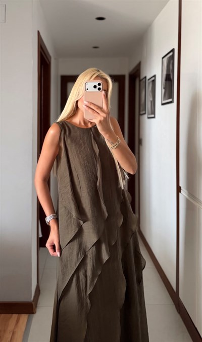 HAKİ FIRFIR DETAYLI ASTARLI KOLSUZ ELBİSE