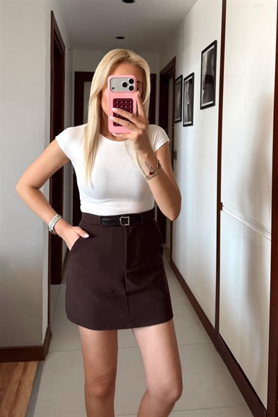 KAHVE KEMERLİ ŞORT ETEK 