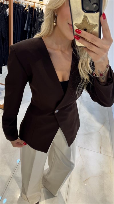 KAHVE KRUVAZE YAKA TEK DÜĞMELİ BLAZER CEKET