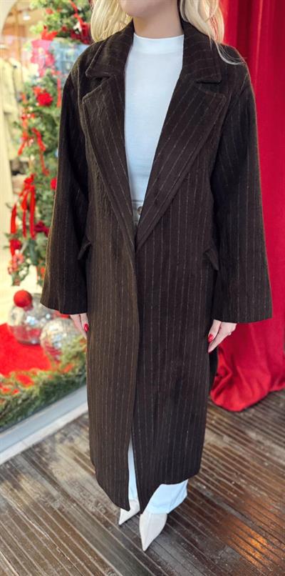 KAHVE MARKA MODEL ÇİZGİLİ KABAN