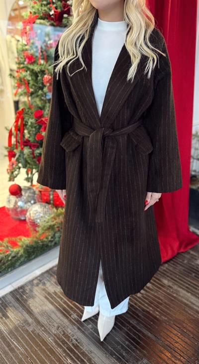 KAHVE MARKA MODEL ÇİZGİLİ KABAN