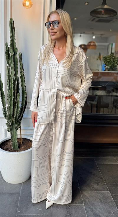 KREM GEOMETRİK DESEN GÖMLEK PANTOLON TAKIM