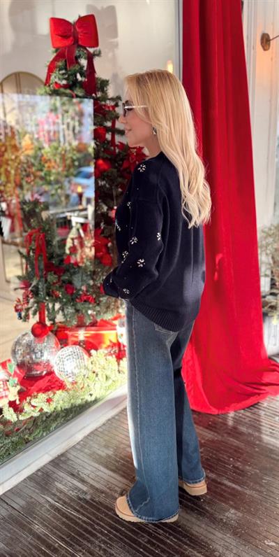 LACİVERT ÇİÇEK TAŞLI TRİKO KAZAK