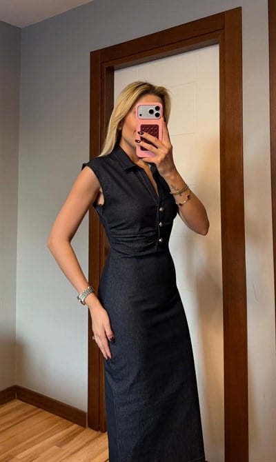 LACİVERT DRAPELİ KOLSUZ DÜĞMELİ DENİM ELBİSE