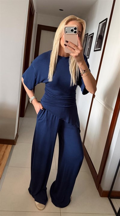 LACİVERT RİBANA YANI BÜZGÜLÜ TSHİRT BELİ LASTİKLİ PANTOLON TAKIM