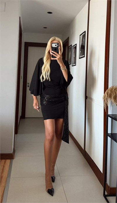 LADY SİYAH PAYET KUŞAKLI SIRT DEKOLTELİ ELBİSE