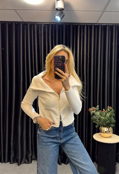 MADONNA YAKA FERMUARLI HIRKA KREM