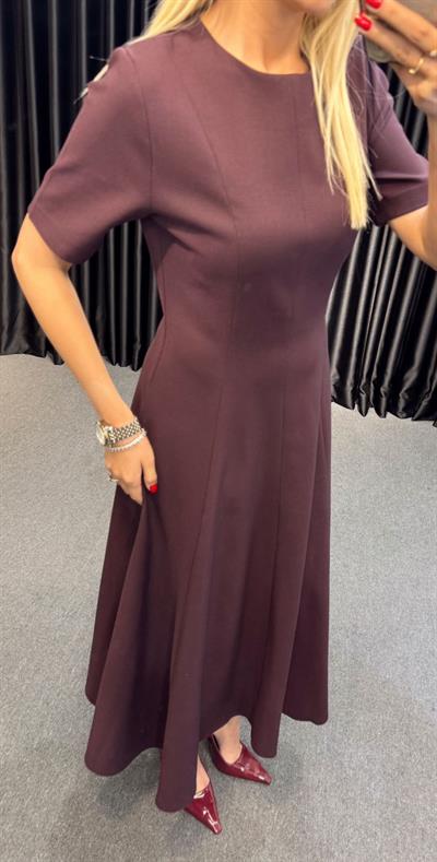 MARKA MODEL BELDEN OTURMALI ÇAN ELBİSE BORDO