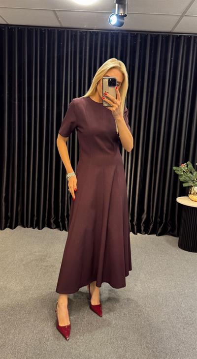 MARKA MODEL BELDEN OTURMALI ÇAN ELBİSE BORDO