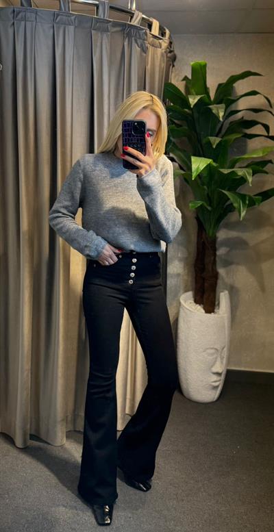 MARKA MODEL DÜĞMELİ İSPANYOL PAÇA JEAN SİYAH