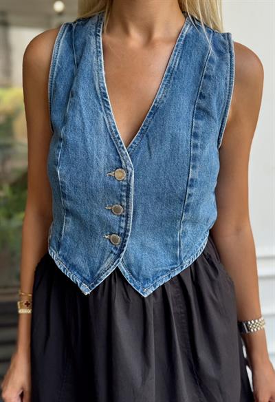 MARKA MODEL DÜĞMELİ KOLSUZ DENİM YELEK