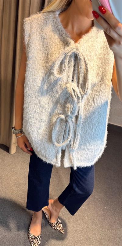 MARKA MODEL ÖN BAĞLAMALI SAKALLI YELEK GRİ